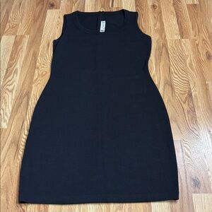 St. John Collection Sleeveless Knitted Dress size 8